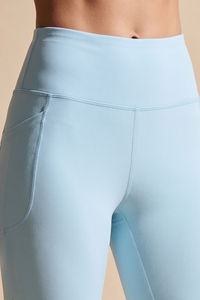 Zelocity Quick Dry Capri - Spun Sugar — thumbnail 6